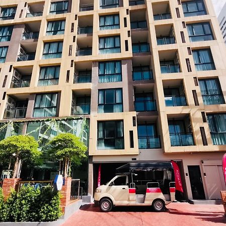 Ramada By Wyndham Bangkok Ten Ekamai Residences 外观 照片