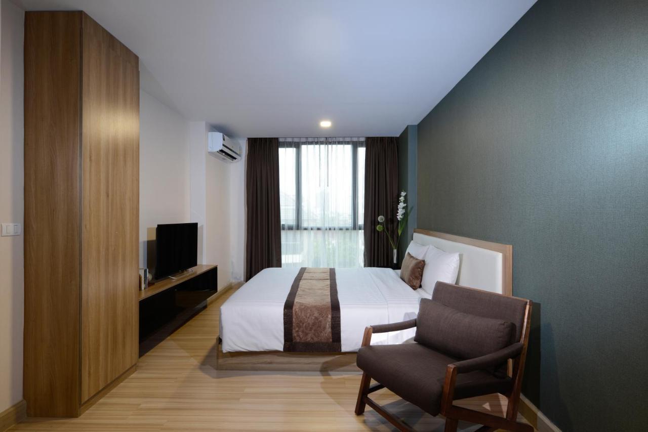 Ramada By Wyndham Bangkok Ten Ekamai Residences 外观 照片