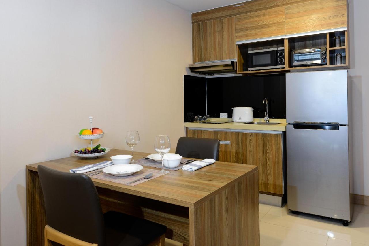 Ramada By Wyndham Bangkok Ten Ekamai Residences 外观 照片
