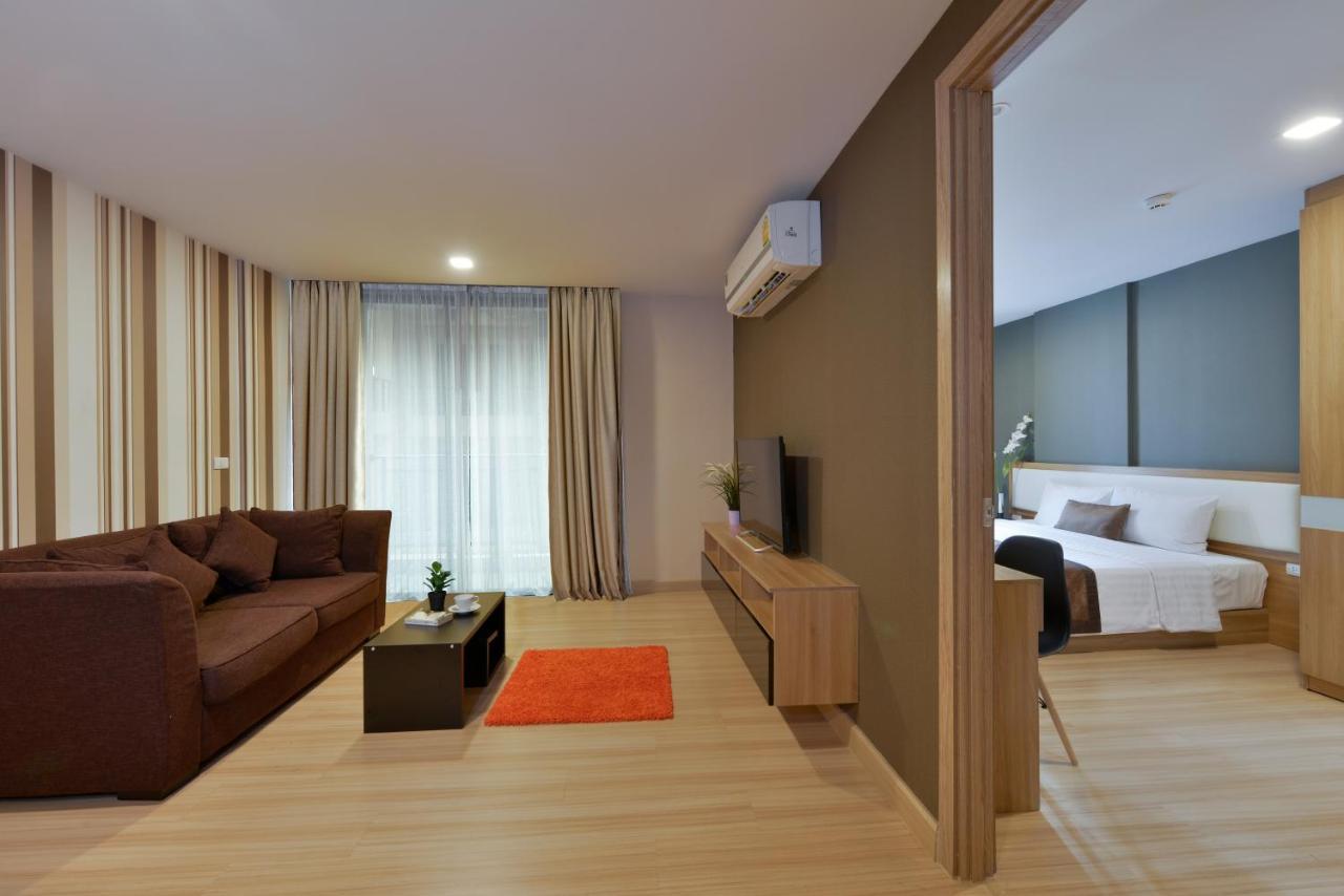Ramada By Wyndham Bangkok Ten Ekamai Residences 外观 照片